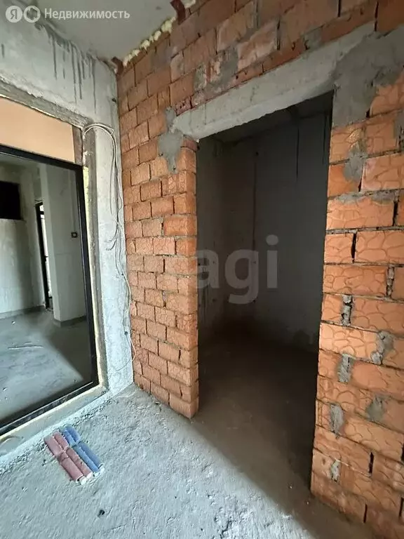 1-комнатная квартира: Махачкала, улица Ахмата-Хаджи Кадырова, 128 (45 ... - Фото 2