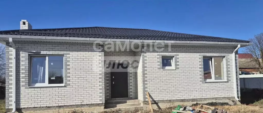 Дом в Краснодарский край, Тимашевский район, Медведовское с/пос, ... - Фото 1