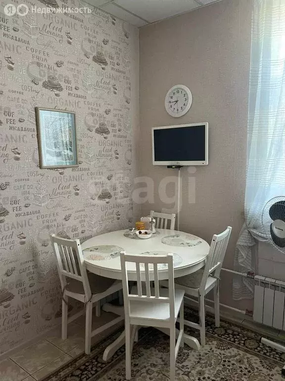 2-комнатная квартира: Радуга, Ключевская улица, 15 (78.5 м) - Фото 1