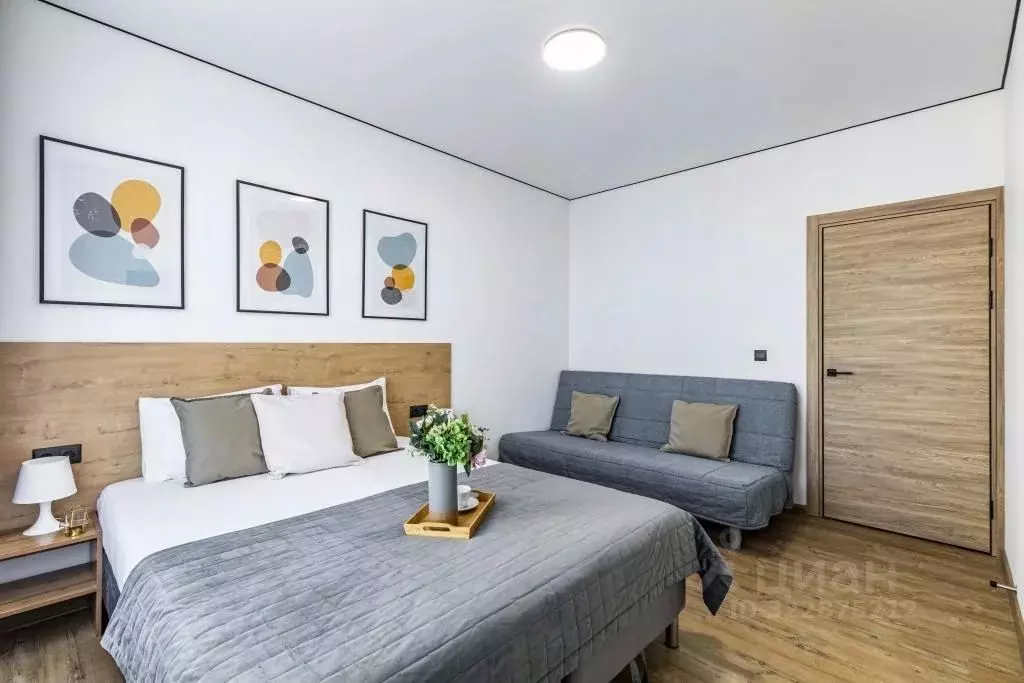 2-к кв. Свердловская область, Екатеринбург ул. Свердлова, 32 (55.0 м) - Фото 2