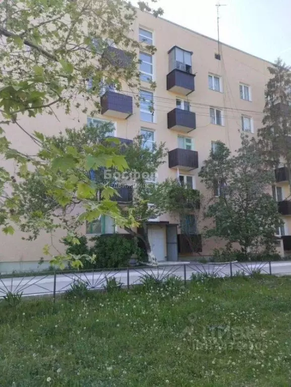 1-к кв. Крым, Кировский район, с. Золотое Поле ул. Центральная, 20 ... - Фото 1