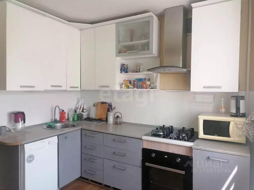 3-к кв. Иркутская область, Ангарск 22-й мкр, 1 (58.7 м) - Фото 1