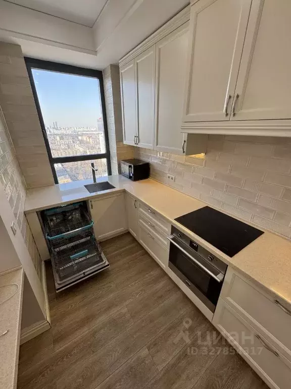 3-к кв. Москва ул. Василисы Кожиной, 13 (75.0 м) - Фото 2