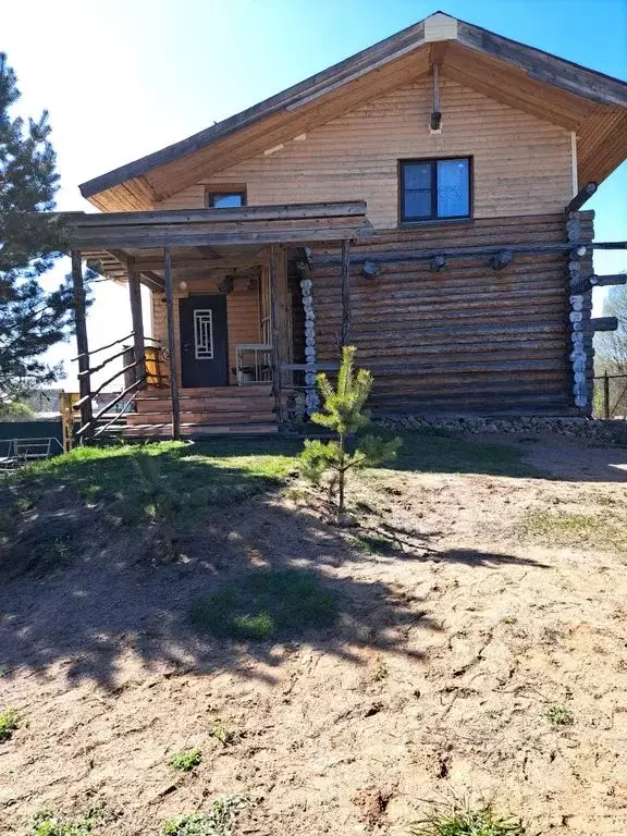 Дом в Новгородская область, Валдай 2-я Братская ул., 5А (90 м) - Фото 0