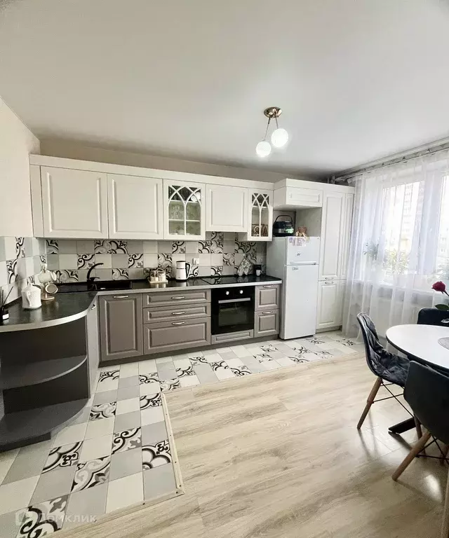 Продаётся 2-к квартира, 62 м - Фото 0