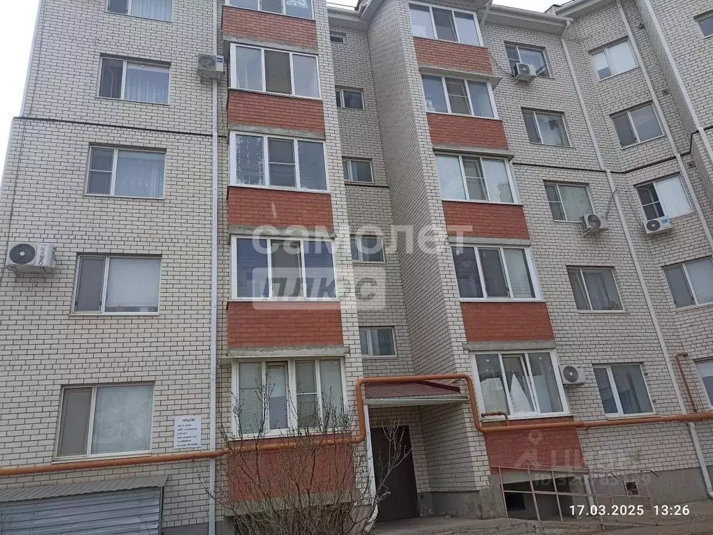 2-к кв. Калмыкия, Элиста Калачинская ул., 22 (53.5 м) - Фото 0