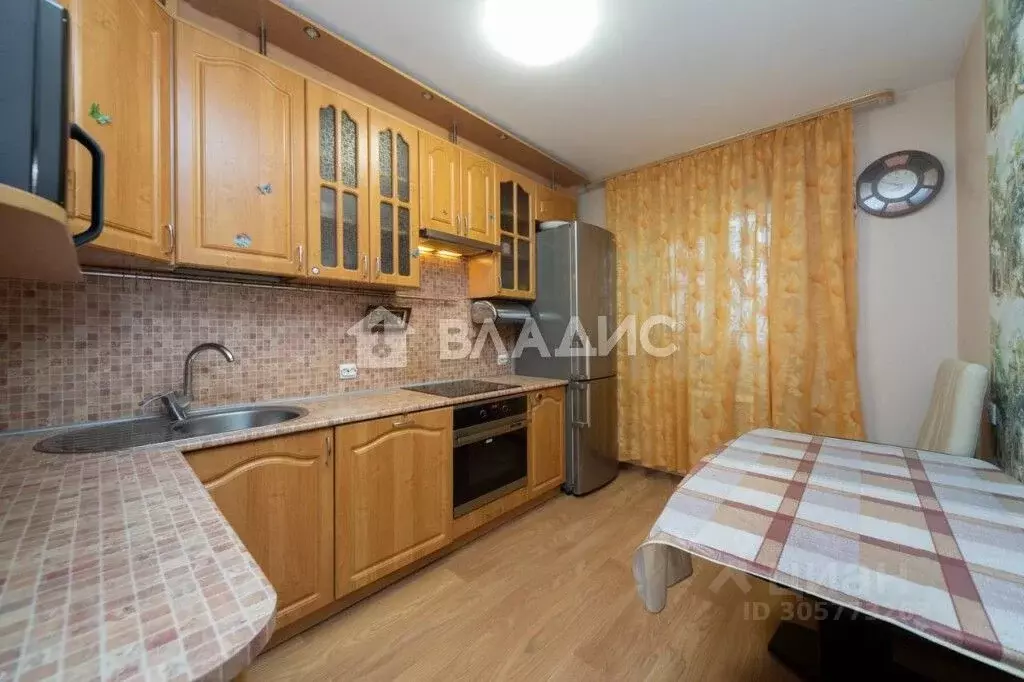 3-к кв. Карелия, Петрозаводск ул. Зайцева, 42 (64.8 м) - Фото 0