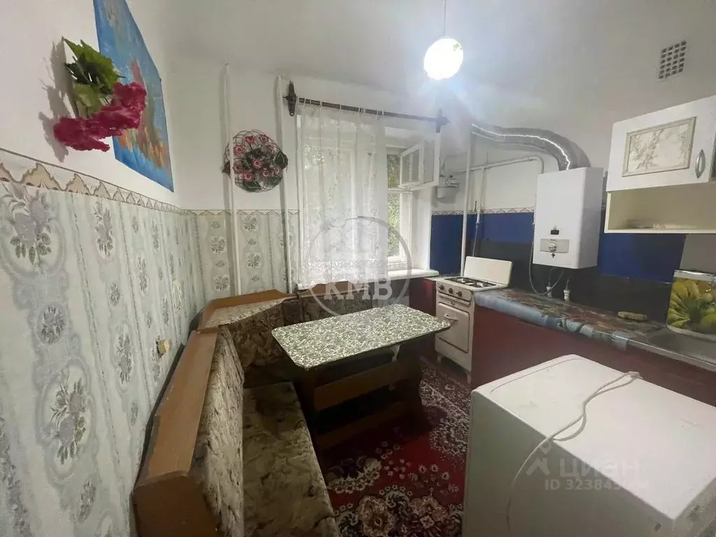 1-к кв. Ставропольский край, Минеральные Воды Советская ул. (30.0 м) - Фото 1