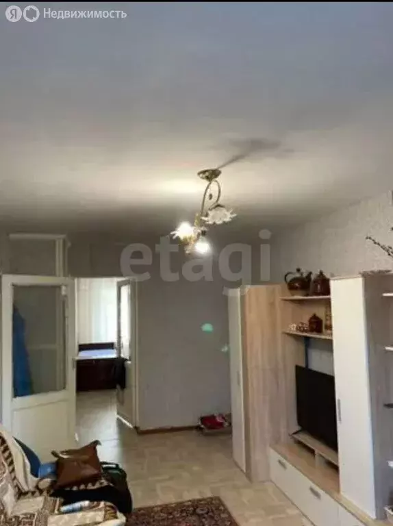 2-комнатная квартира: Прокопьевск, улица Гайдара, 4 (42.3 м) - Фото 1