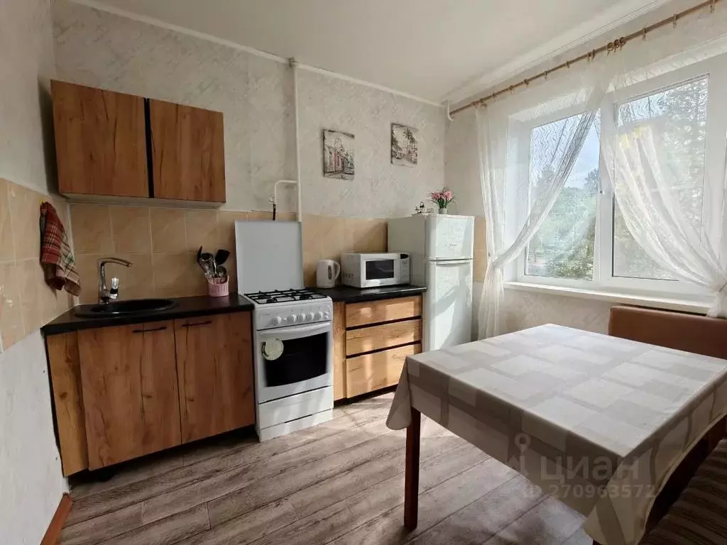 1-к кв. Челябинская область, Миасс ул. Жуковского, 12 (35.0 м) - Фото 1