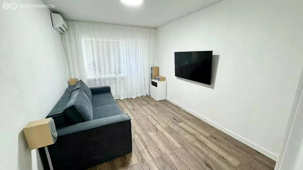 2-комнатная квартира: Волгоград, проспект имени В.И. Ленина, 35 (45 м) - Фото 1