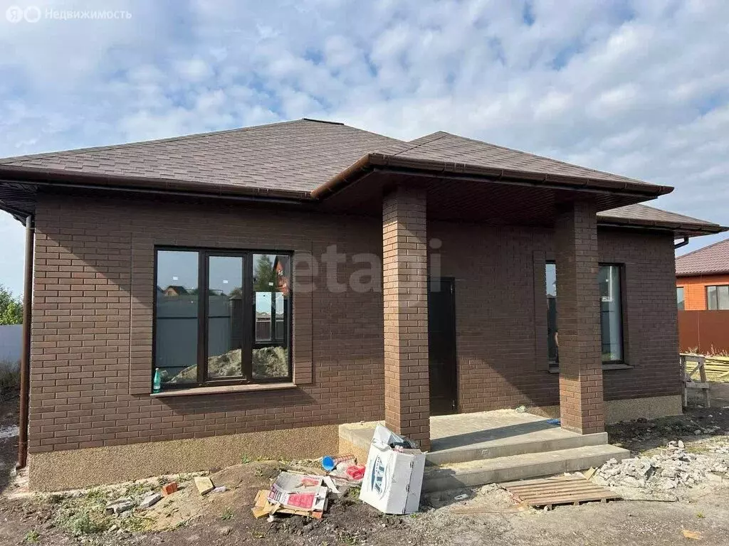 Дом в село Шагаровка, микрорайон Дальний, Еловая улица (130 м) - Фото 2