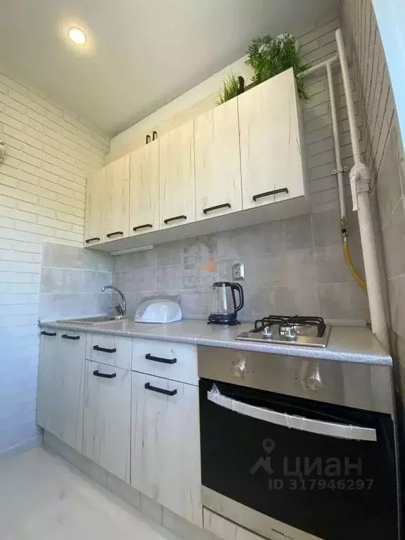 1-к кв. Татарстан, Казань ул. Шамиля Усманова, 5 (40.0 м) - Фото 1
