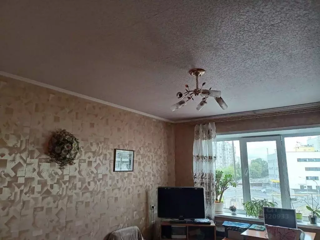 Комната Самарская область, Самара ул. Шверника, 6 (18.0 м) - Фото 1