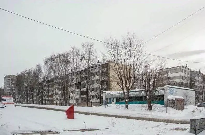 Помещение свободного назначения в Татарстан, Казань ул. Братьев ... - Фото 1