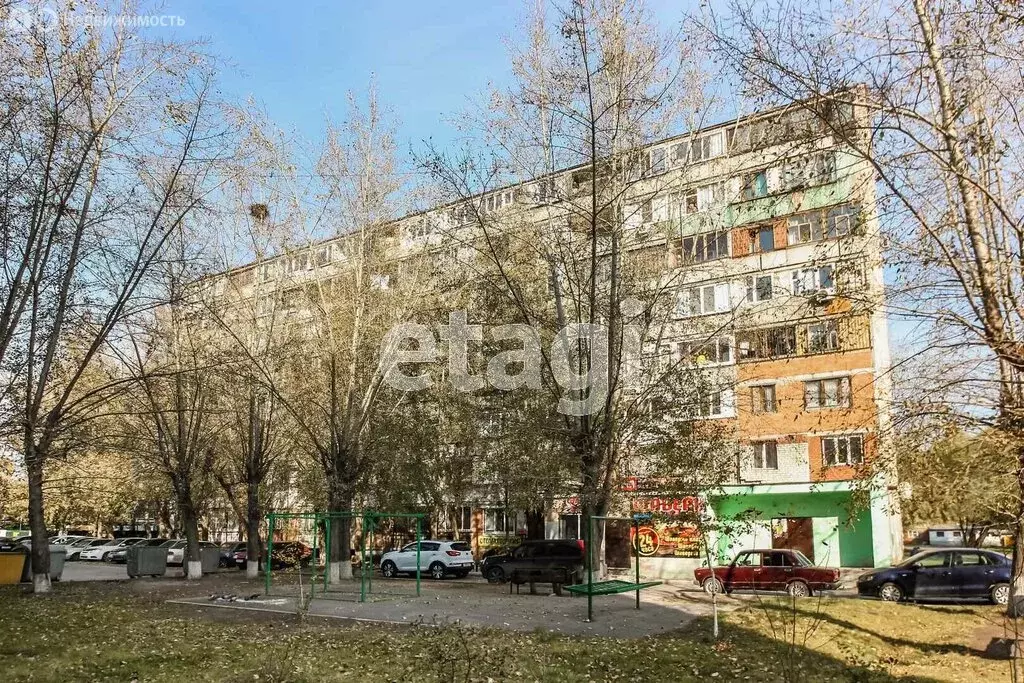 Квартира-студия: Тюмень, улица Мельникайте, 115 (17 м) - Фото 1