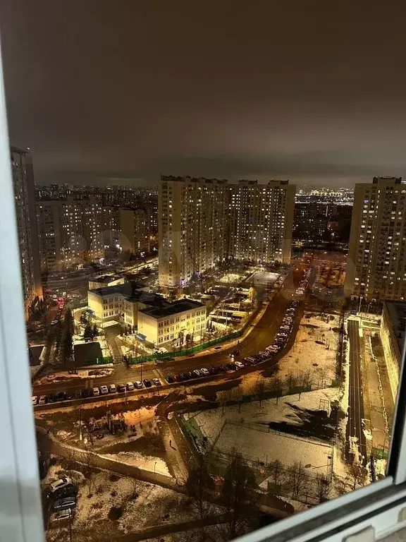 1-к. квартира, 42 м, 22/23 эт. - Фото 0
