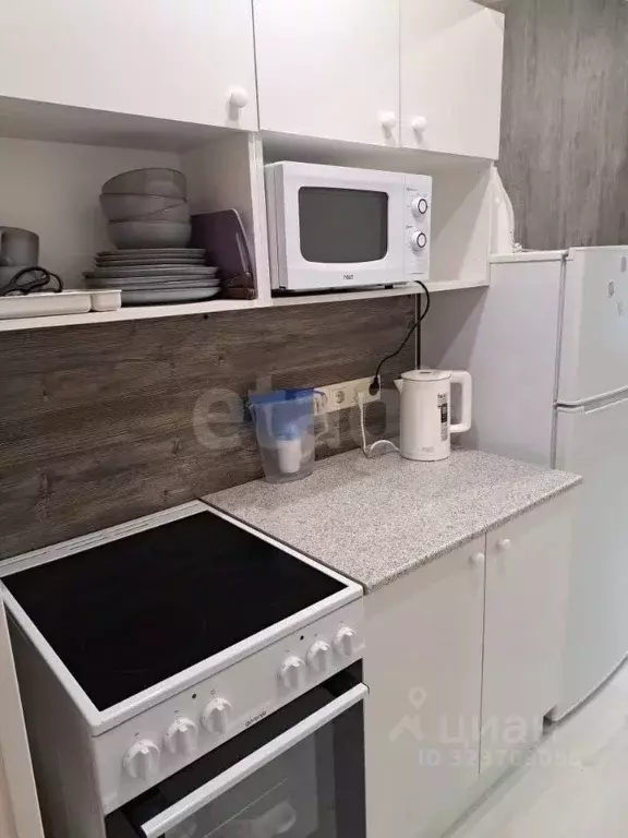 Студия Тюменская область, Тюмень Ямская ул., 98Д (17.0 м) - Фото 1