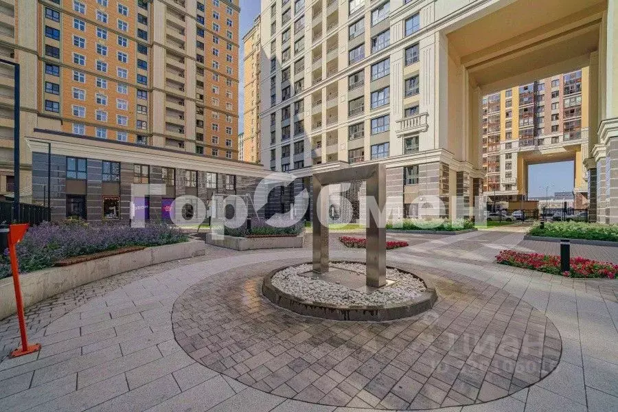 2-к кв. Санкт-Петербург ул. Парфеновская, 6к2 (65.4 м) - Фото 0