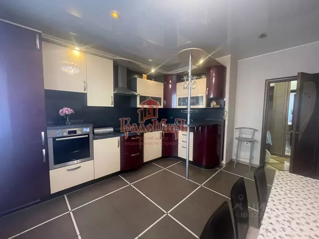 2-к кв. Московская область, Сергиев Посад ул. Осипенко, 6 (76.0 м) - Фото 1