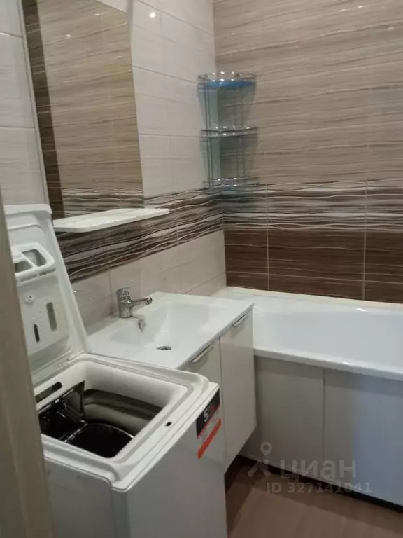 1-к кв. Тюменская область, Тюмень ул. Фармана Салманова, 14 (39.0 м) - Фото 1