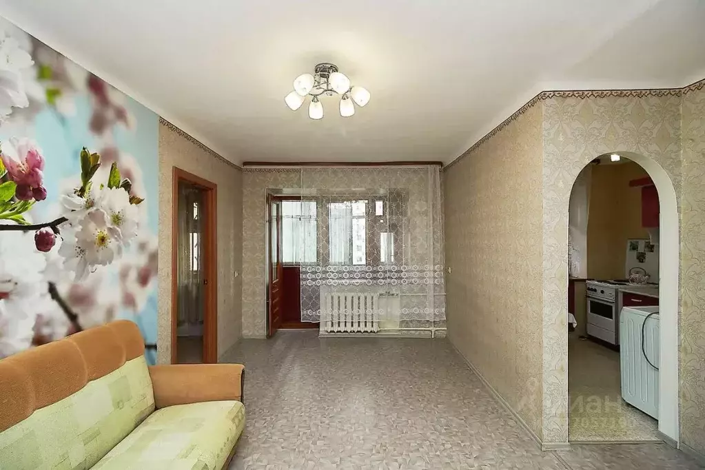 2-к кв. Тюменская область, Тюмень ул. Кирова, 23 (42.0 м) - Фото 1