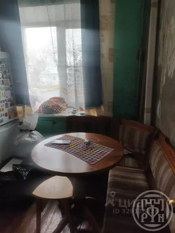 1-к кв. Ленинградская область, Луга просп. Урицкого, 71 (30.6 м) - Фото 1