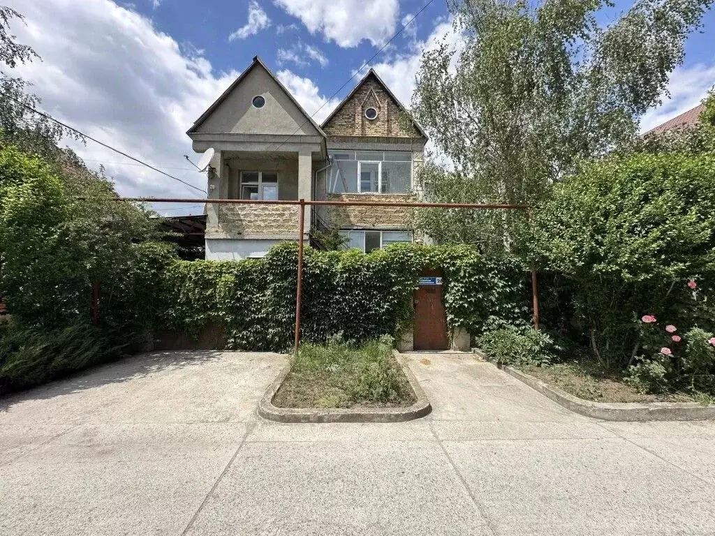 Дом в Крым, Симферополь ул. Братьев Айвазовских, 26 (230 м) - Фото 1