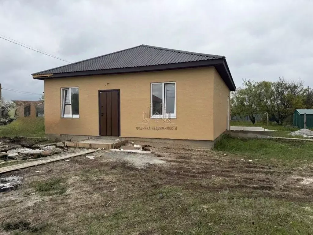 Дом в Крым, Симферопольский район, 3-й массив садовые участки ул. ... - Фото 2