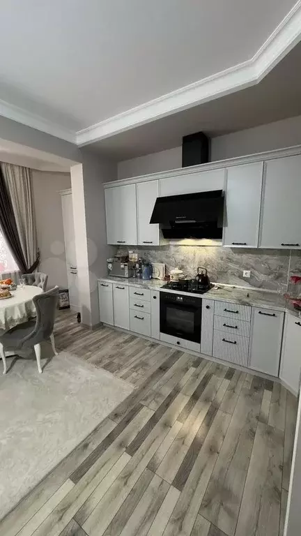 3-к. квартира, 70 м, 3/14 эт. - Фото 0