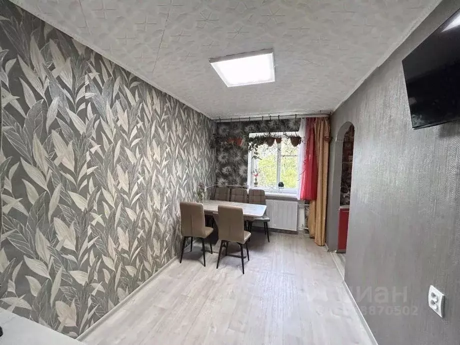 3-к кв. Пермский край, Березники ул. Ломоносова, 17 (58.6 м) - Фото 0