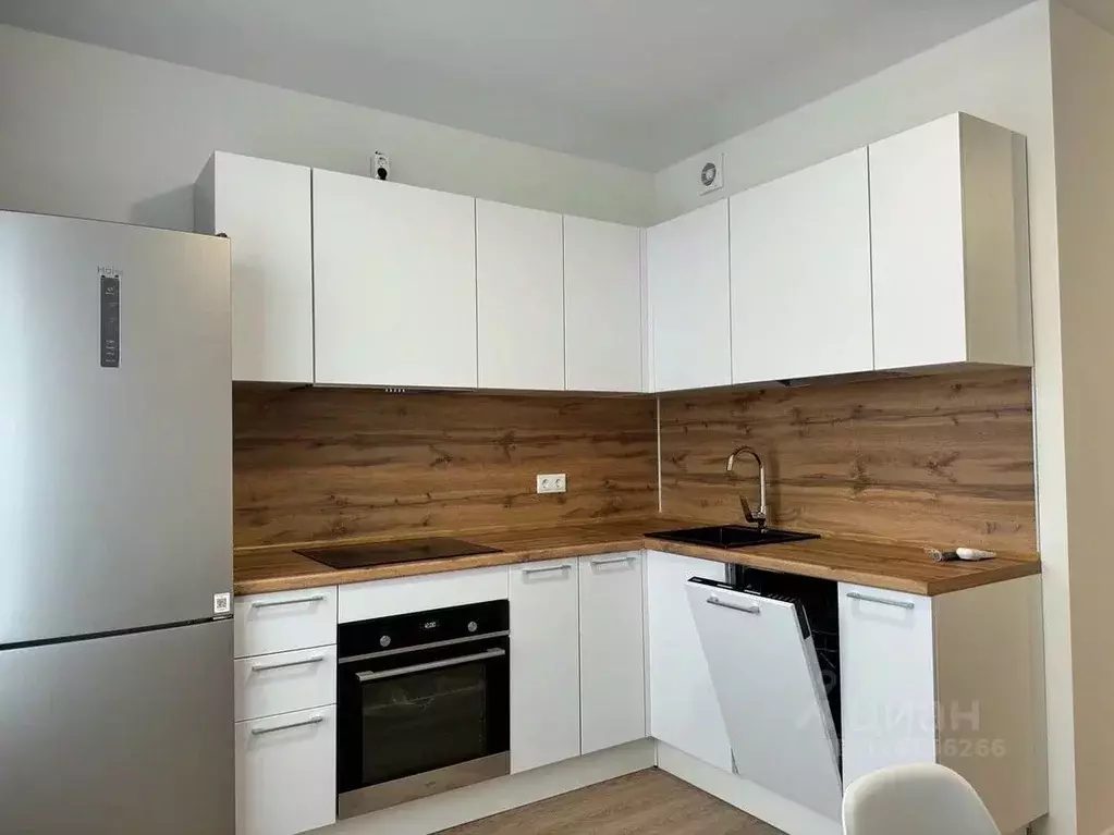 1-к кв. Москва Сосенское поселение, просп. Куприна, 30к1 (35.0 м) - Фото 1