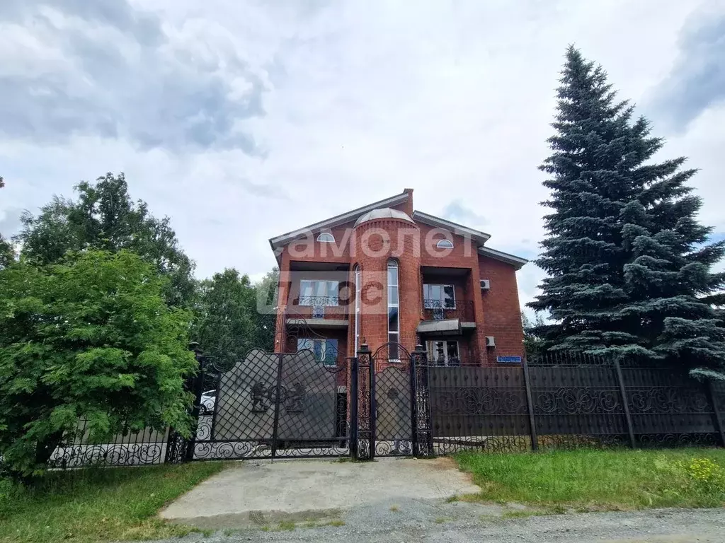 Дом в Челябинская область, Челябинск пос. Новосинеглазово, Радужная ... - Фото 1