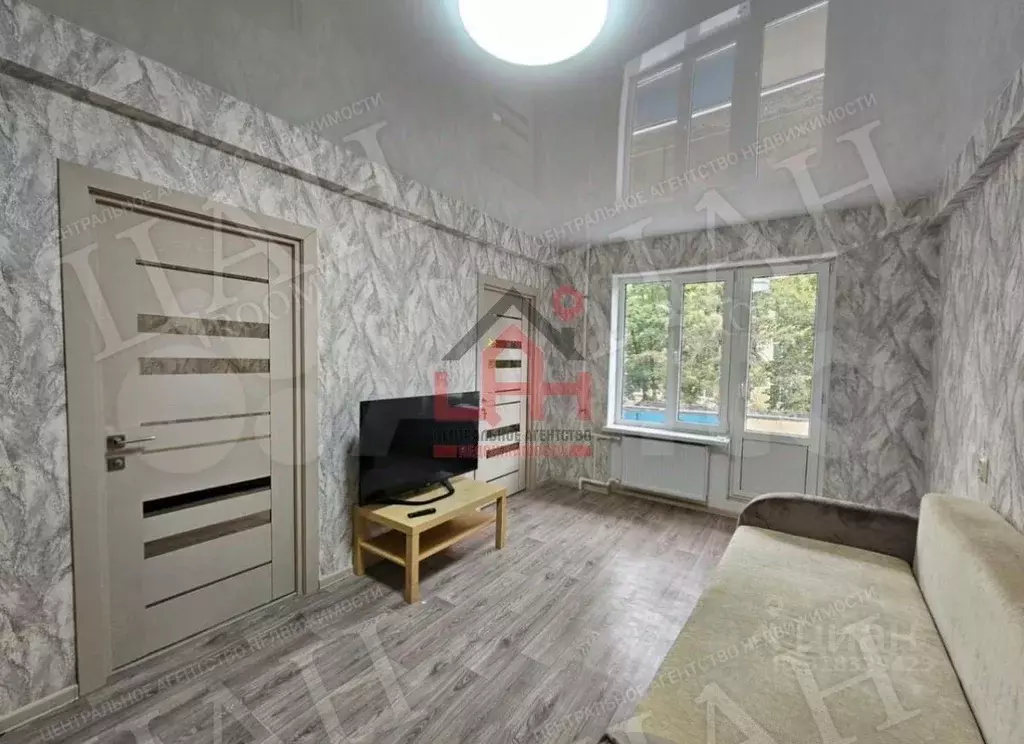 3-к кв. Ставропольский край, Ессентуки Октябрьская ул., 433 (50.0 м) - Фото 0
