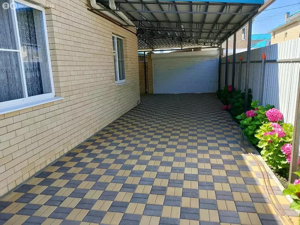 3-комнатная квартира: Краснодар, улица имени 9-й Горнострелковой ... - Фото 1