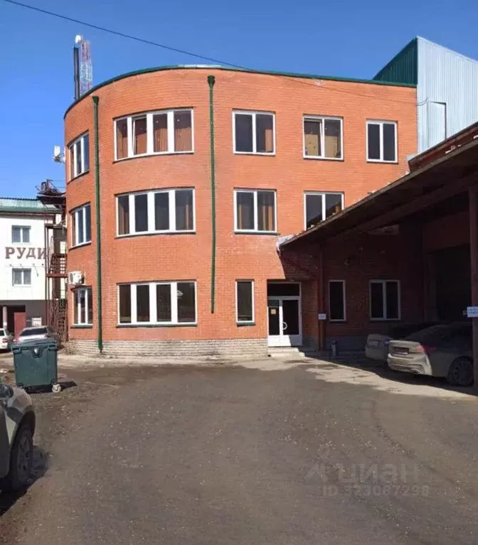 Офис в Кировская область, Киров Базовая ул., 3 (200 м) - Фото 1