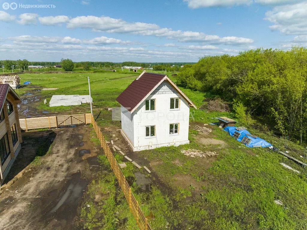 Дом в Мошковский район, посёлок Октябрьский (80 м) - Фото 1