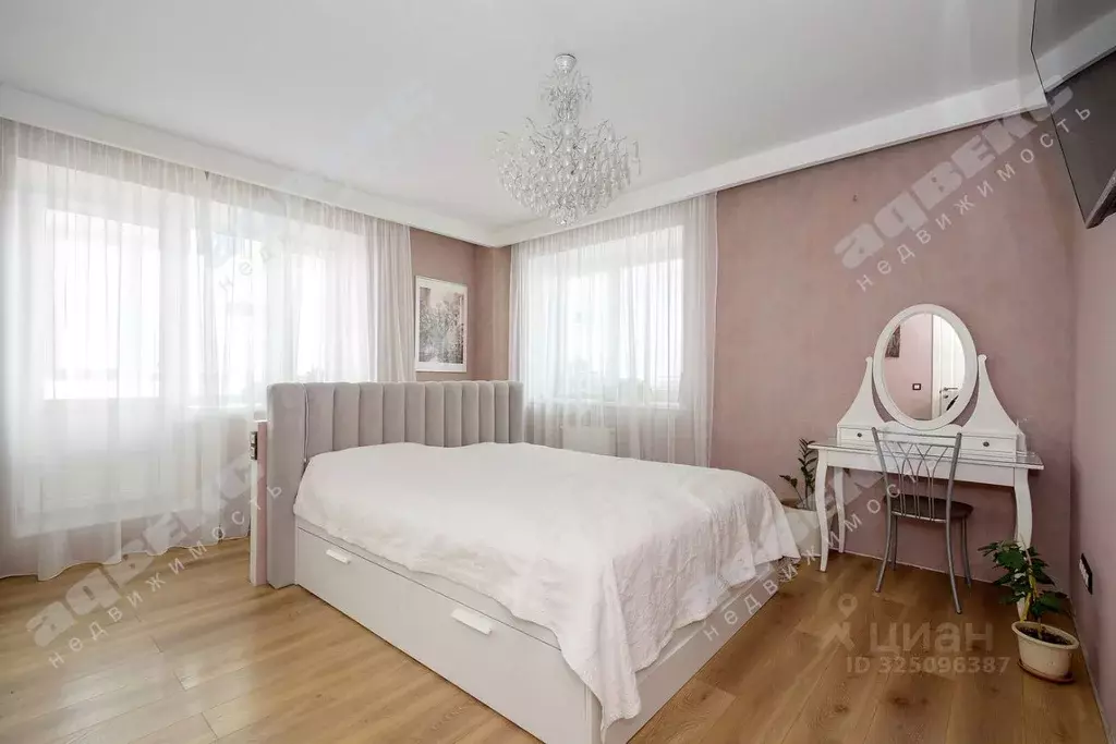 3-к кв. Санкт-Петербург просп. Славы, 51 (84.0 м) - Фото 1