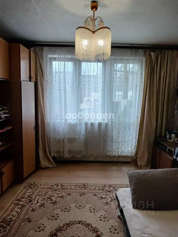 3-к кв. Свердловская область, Екатеринбург ул. Крестинского, 59к1 ... - Фото 0