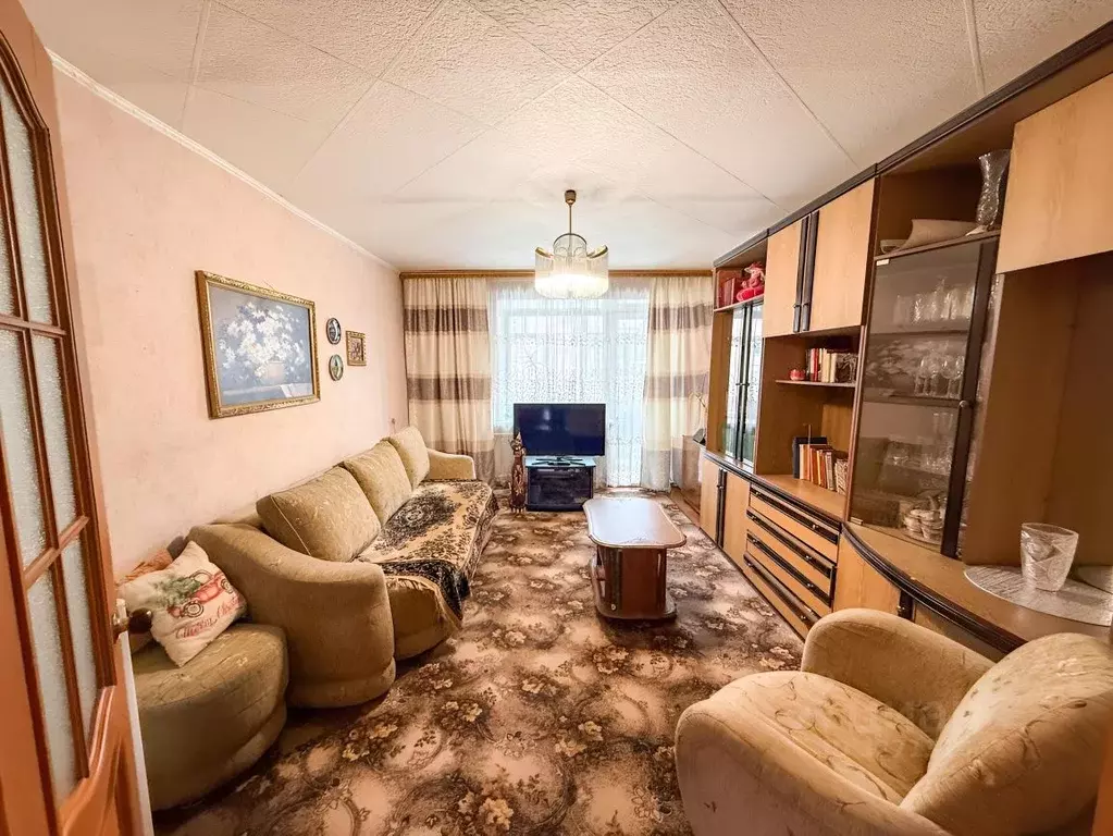 3-к кв. Приморский край, Уссурийск Ленинградская ул., 41А (60.1 м) - Фото 1