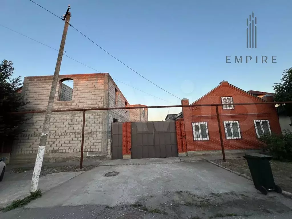 Дом 240 м на участке 6 сот. - Фото 0