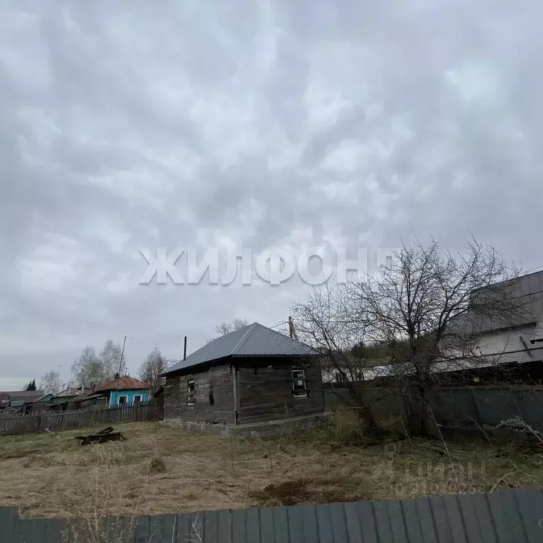 Участок в Алтайский край, Барнаул городской округ, Ползуново ст. ул. ... - Фото 1