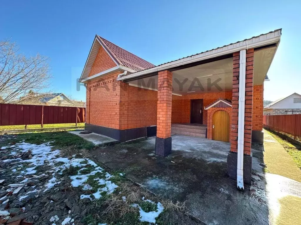 Дом в Адыгея, Майкоп ул. Конституции, 60 (94 м) - Фото 1