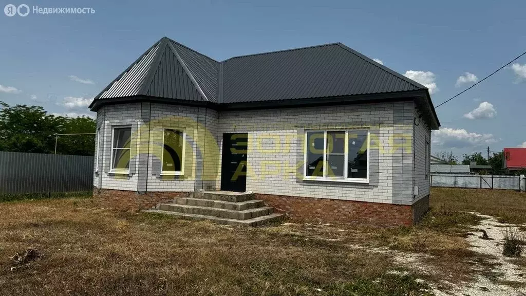 Дом в станица Полтавская, Красная улица, 131 (82 м) - Фото 0