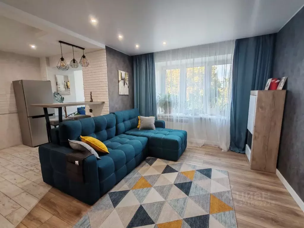 2-к кв. Самарская область, Тольятти ул. Фрунзе, 4 (50.0 м) - Фото 1