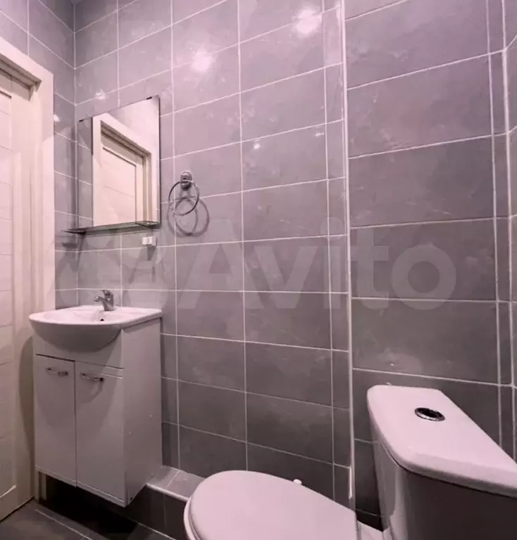 Апартаменты-студия, 10,2 м, 3/3 эт. - Фото 1