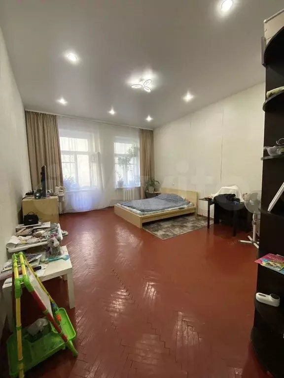 Комната 26,4 м в 2-к., 2/4 эт. - Фото 0