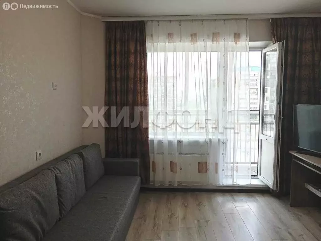 Квартира-студия: Новосибирск, улица Титова, 256 (18 м) - Фото 0