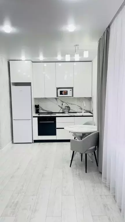 2-к кв. Удмуртия, Ижевск Пушкинская ул., 273к2 (47.1 м) - Фото 2