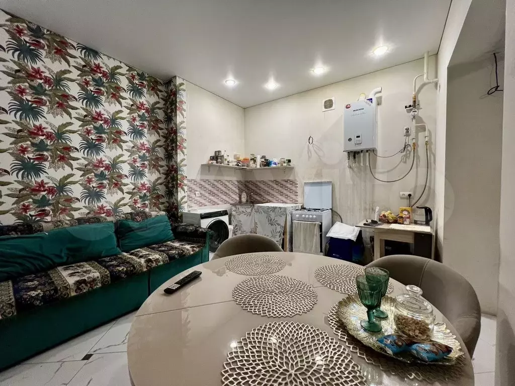 2-к. квартира, 50 м, 1/3 эт. - Фото 1